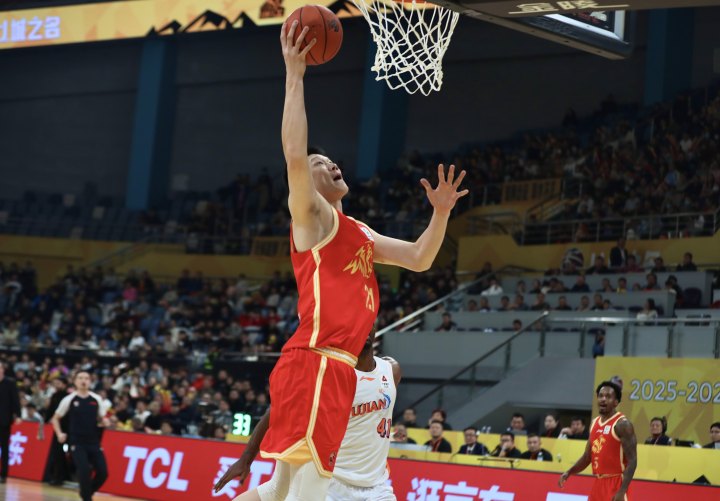 开云网页版-广厦男篮主场艰难取胜,连胜保持什么状态