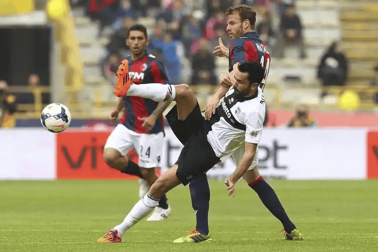 开云官方入口-博洛尼亚主场不敌桑普多利亚，遭遇连败(博洛尼亚主帅)